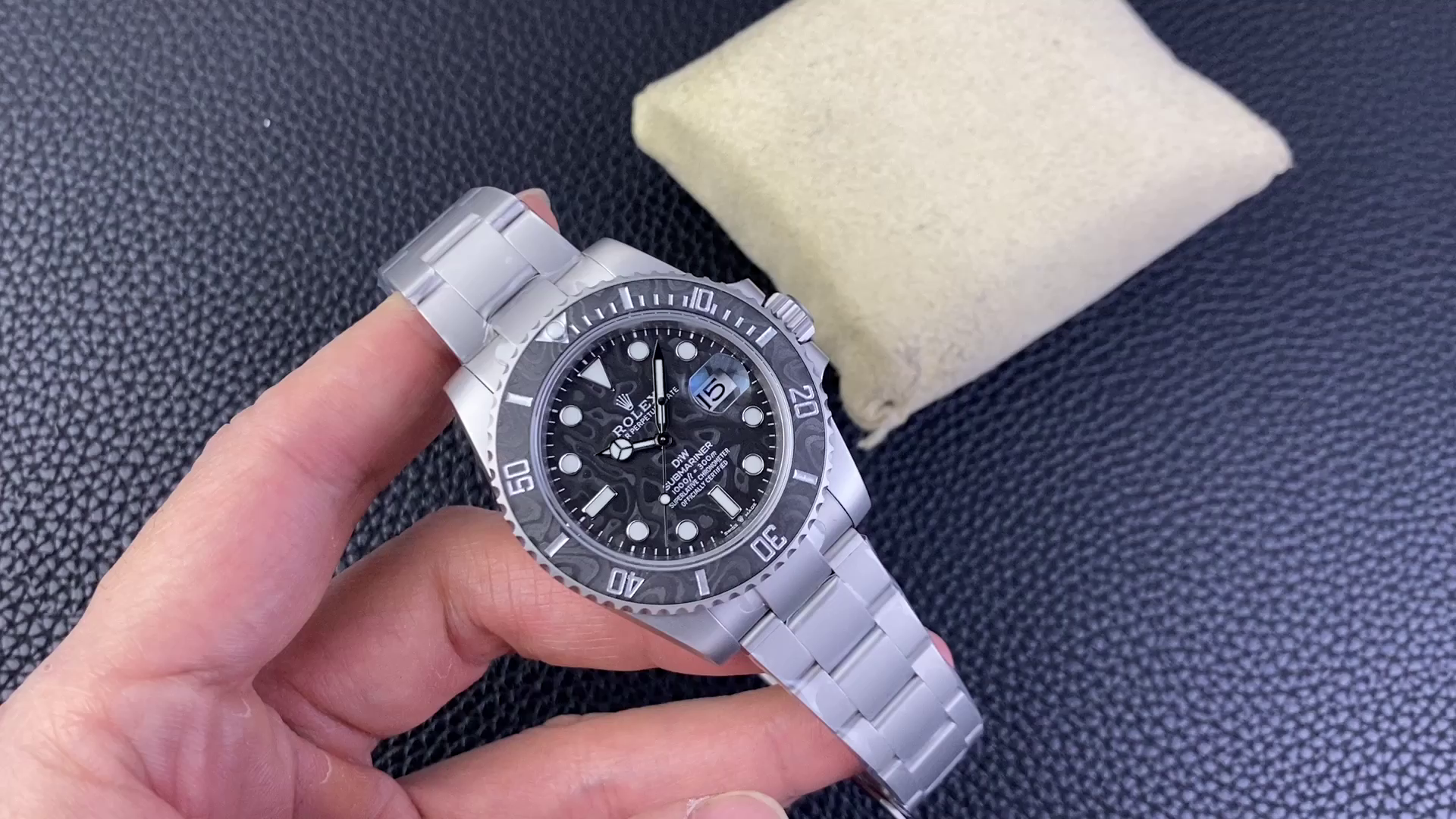 Custom Rolex Submariner Carbon Fiber - QualitySwissReplica