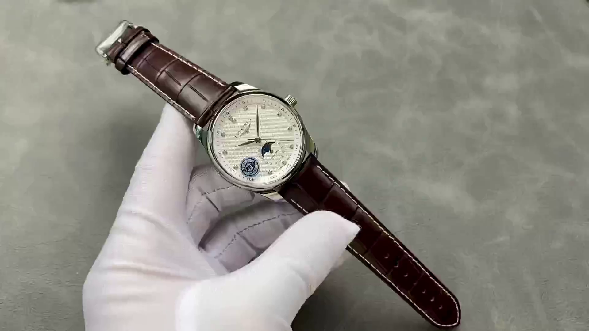 Longines Master Collection L2.909.4.77.3 Alligator 40 Replica Moonphase Watch - QualitySwissReplica