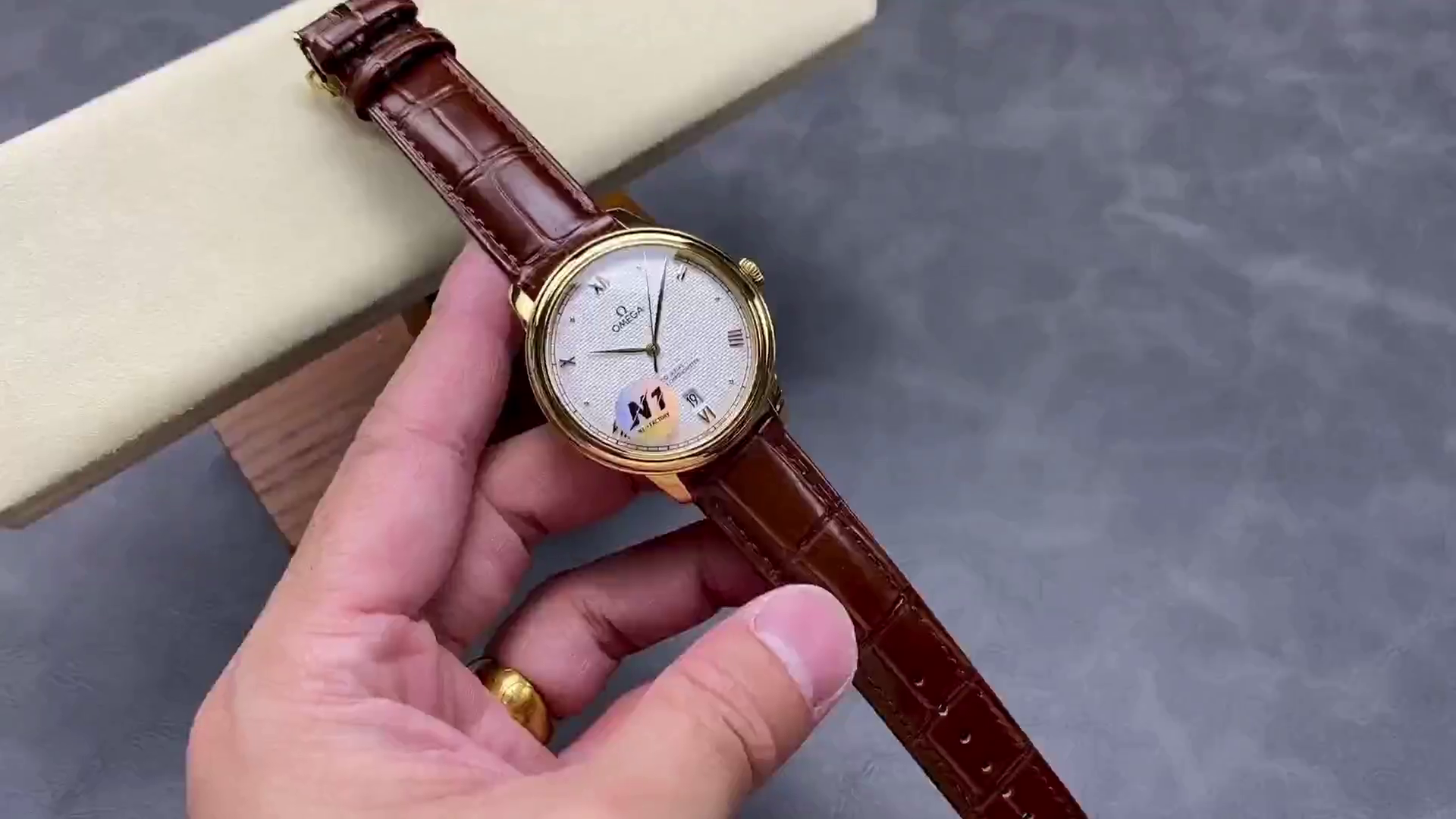 Omega De Ville Prestige 434.53.40.20.02.002 Replica 40mm - QualitySwissReplica