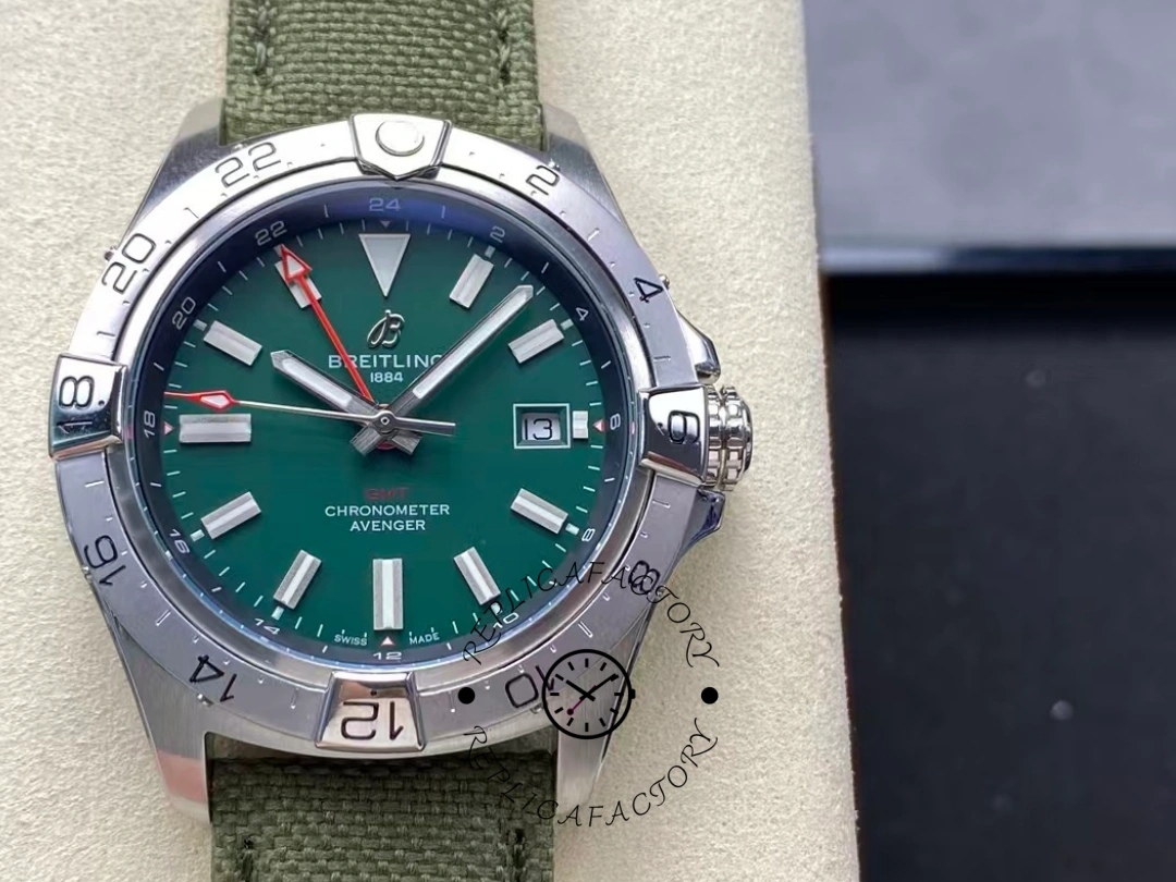 Breitling Avenger Automatic Gmt A32320101B1X1 Green Dial Replica - QualitySwissReplica