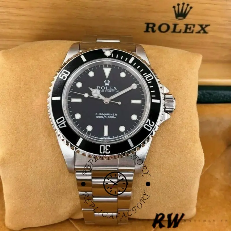 Rolex Submariner 14060 Stainless steel case Black Dial 40mm Mens Replica Watch - QualitySwissReplica