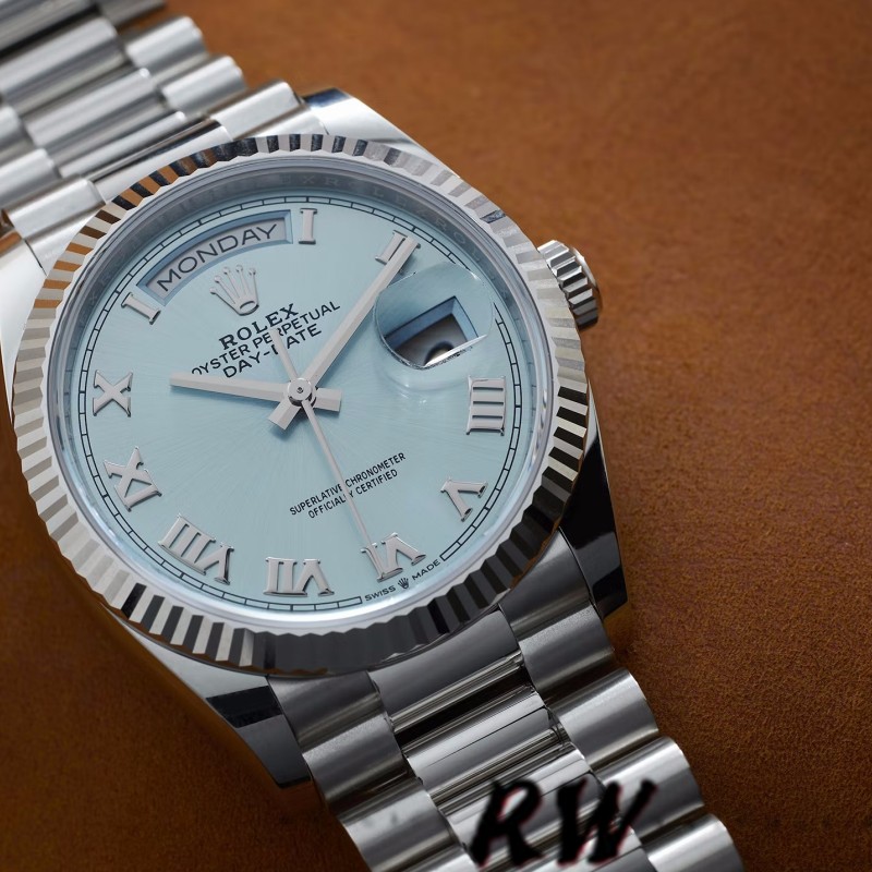 Rolex Day-Date 118206 Ice Blue Roman Numeral Dial 36mm Unisex Replica Watch - QualitySwissReplica