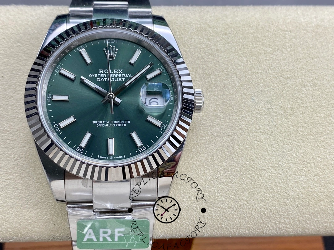 Rolex Datejust 41mm Fluted Bezel Green Dial m126334 0027 Mens Replica Watch - QualitySwissReplica