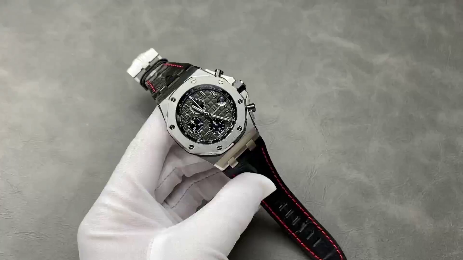 Replica AP Royal Oak Offshore 26470ST.OO.A104CR.01 Leather Strap Men's Watch - QualitySwissReplica