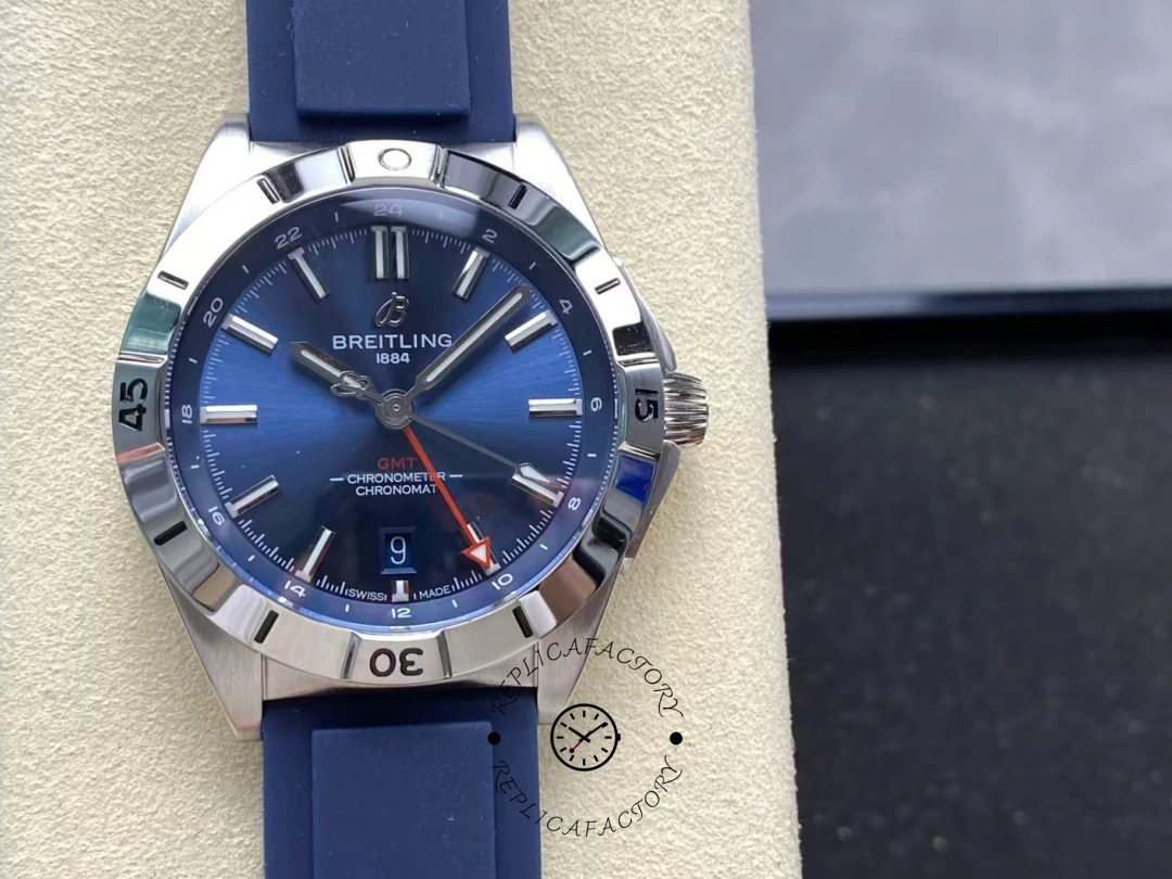Breitling Chronomat GMT Red Pointer A32398101C1A1 Replica - QualitySwissReplica