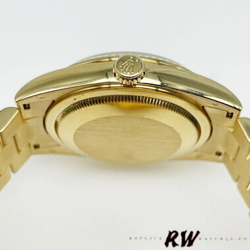Rolex Day-Date 118238 Silver Diamond Dial 36mm Unisex Replica Watch - QualitySwissReplica