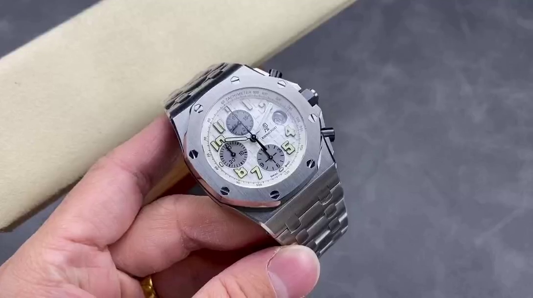AP Royal Oak Offshore Chronograph 42 Steel 1:1 Clone 25721ST.OO.1000ST.07 - QualitySwissReplica