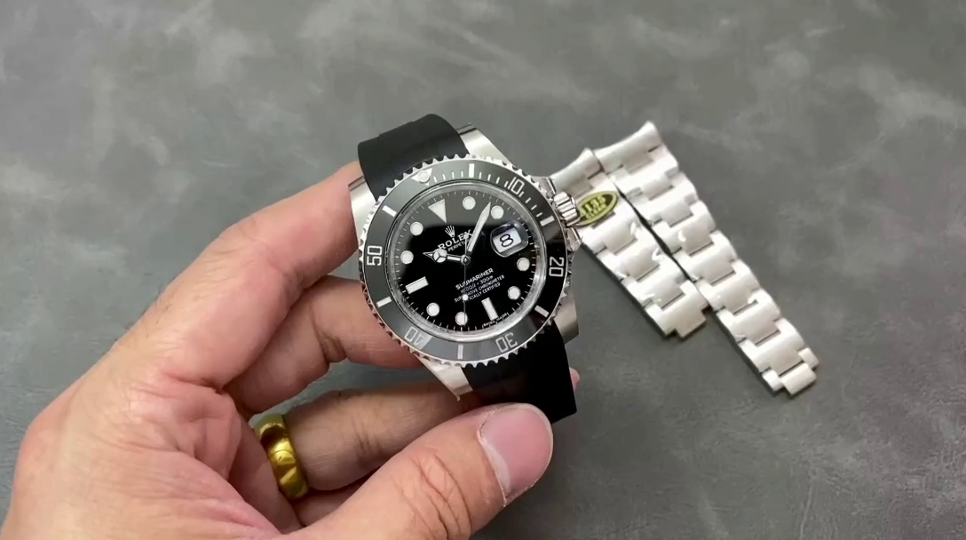 Rolex Submariner 126610LN Black Rubber Strap Black Dial 41mm Mens Replica Watch - QualitySwissReplica