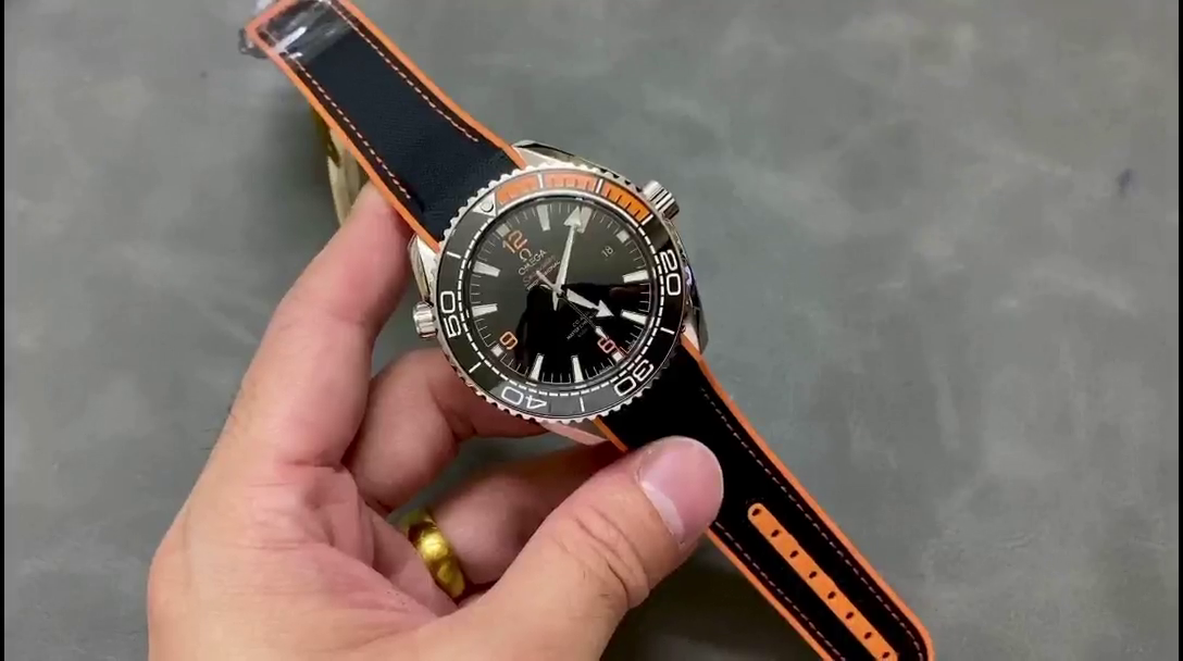 Omega Seamaster Planet Ocean Replica 215.32.44.21.01.001 Automatic Watch - QualitySwissReplica
