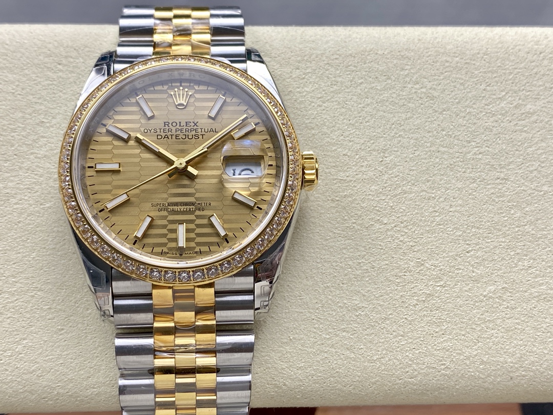 Rolex Datejust 126283RBR 0031 Champagne Fluted Motif 36mm Dial - QualitySwissReplica