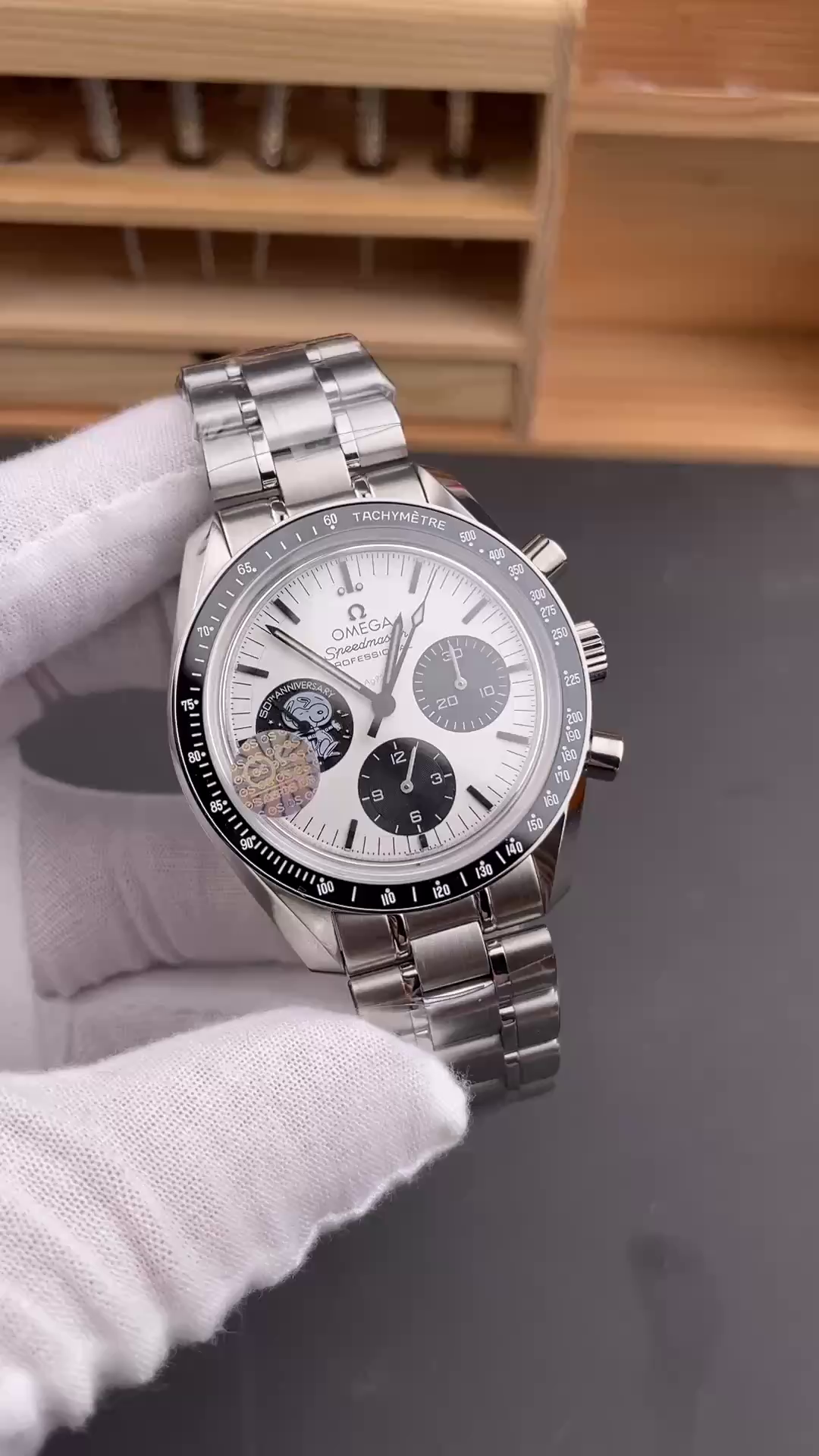 Omega Speedmaster 42MM 310.32.42.50.02.001 Replica Stainless Steel Bracelet - QualitySwissReplica