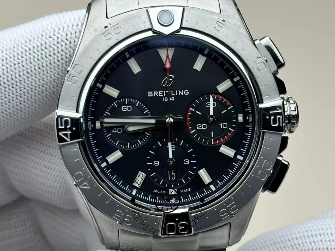 Breitling Avenger B01 Chronograph 44 Steel Men's Luxury Watch AB0147101B1A1 Replica - QualitySwissReplica