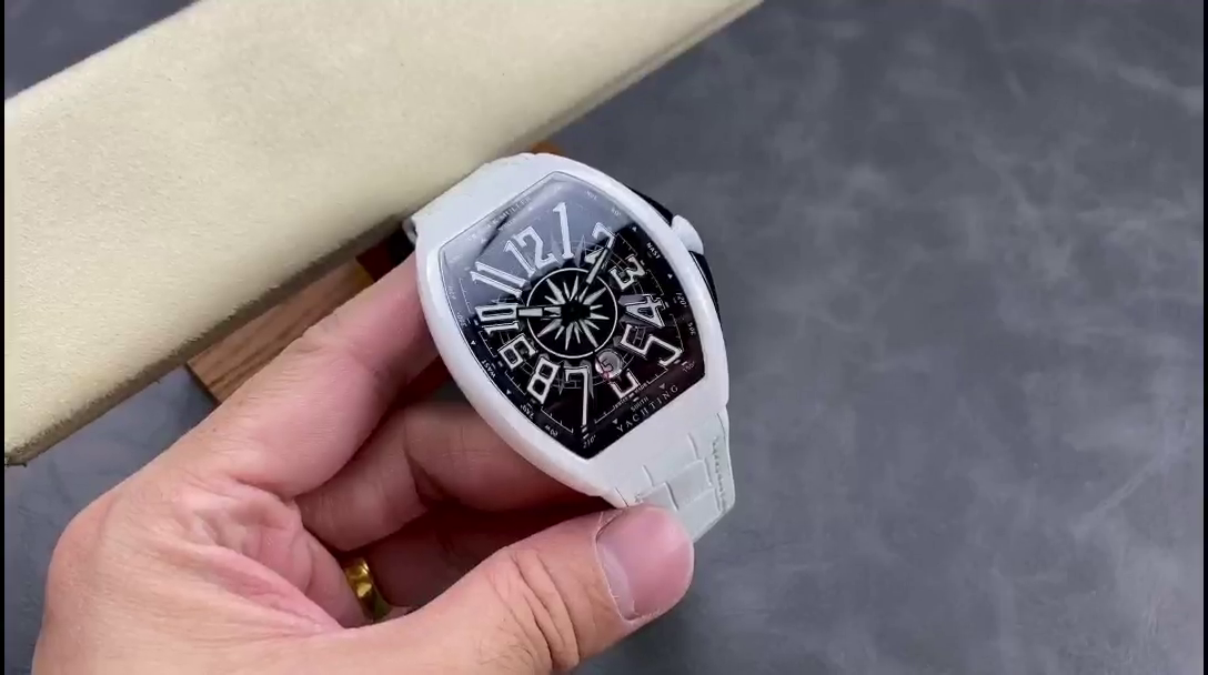 Swiss Franck Muller Framulan V45 White Ceramic Yacht Model White Arabic Numerals - QualitySwissReplica