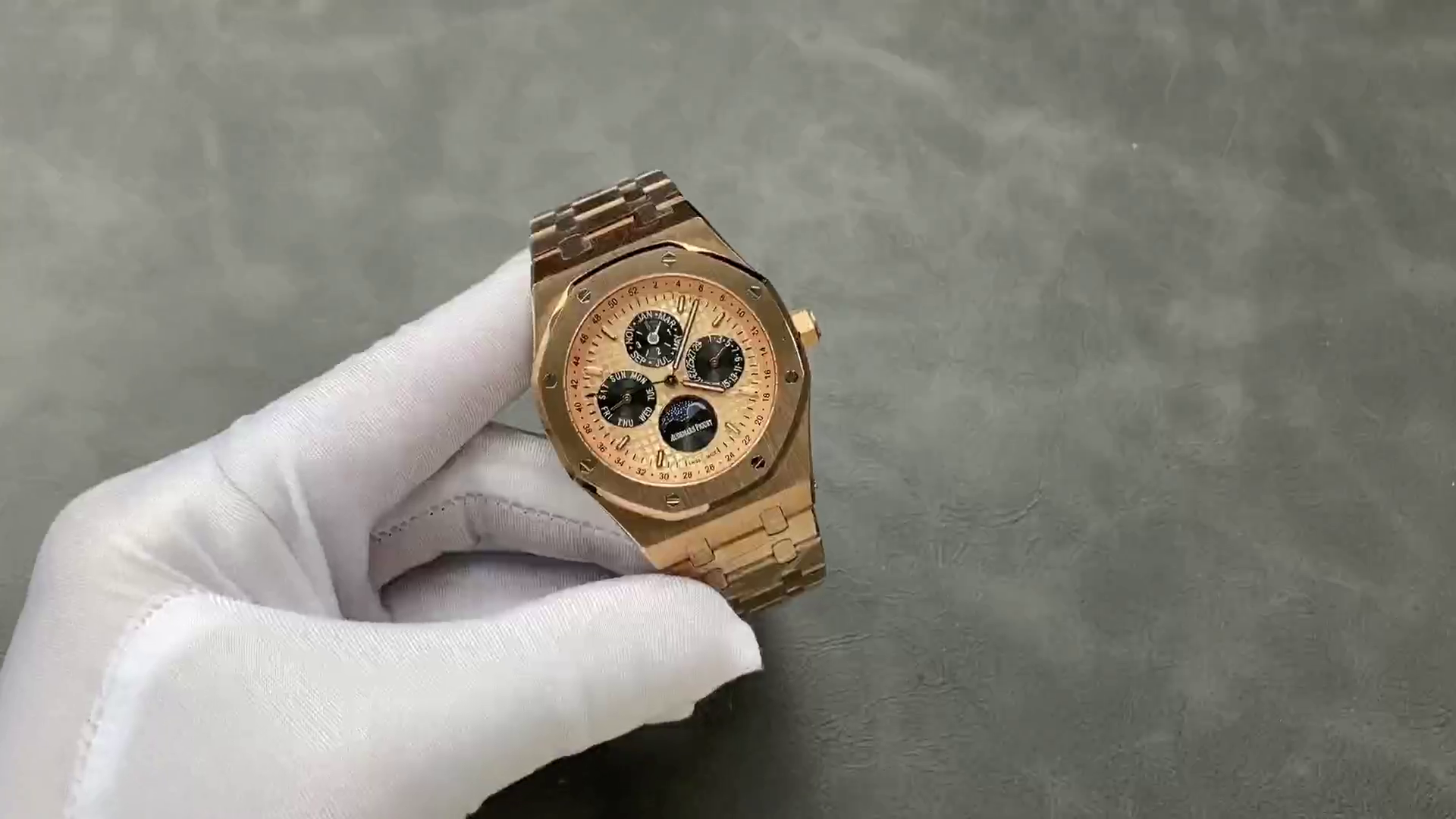 Replica AP 26584OR.OO.1220OR.01 Royal Oak Perpetual Calendar 41mm Watch - QualitySwissReplica