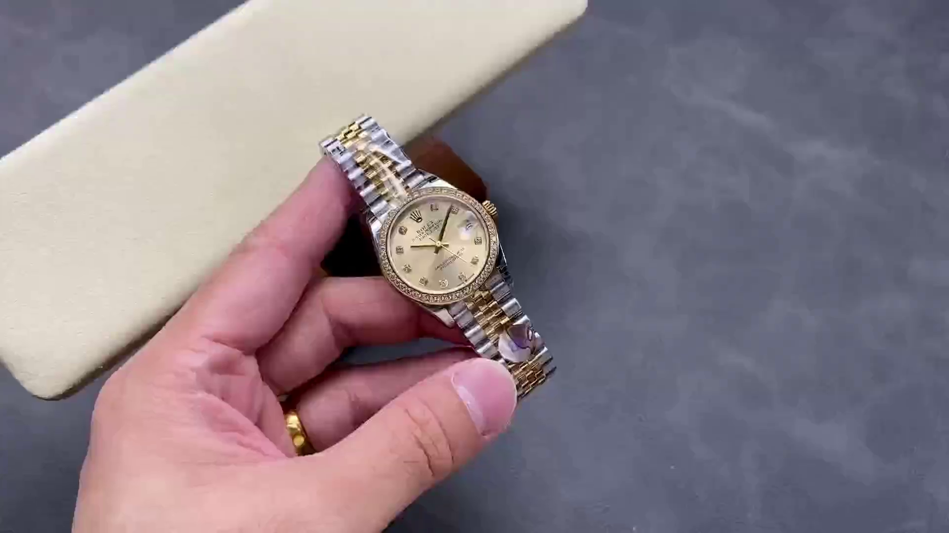 Rolex Datejust 31mm Stainless Steel and Yellow Gold 278383RBR 0026 Champagne Diamond Jubilee - QualitySwissReplica