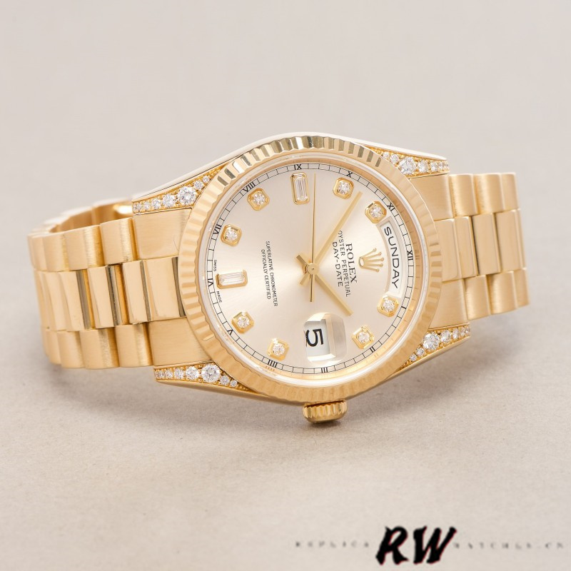 Rolex Day-Date 118338 Yellow gold Silver dial 36mm Unisex Replica Watch - QualitySwissReplica