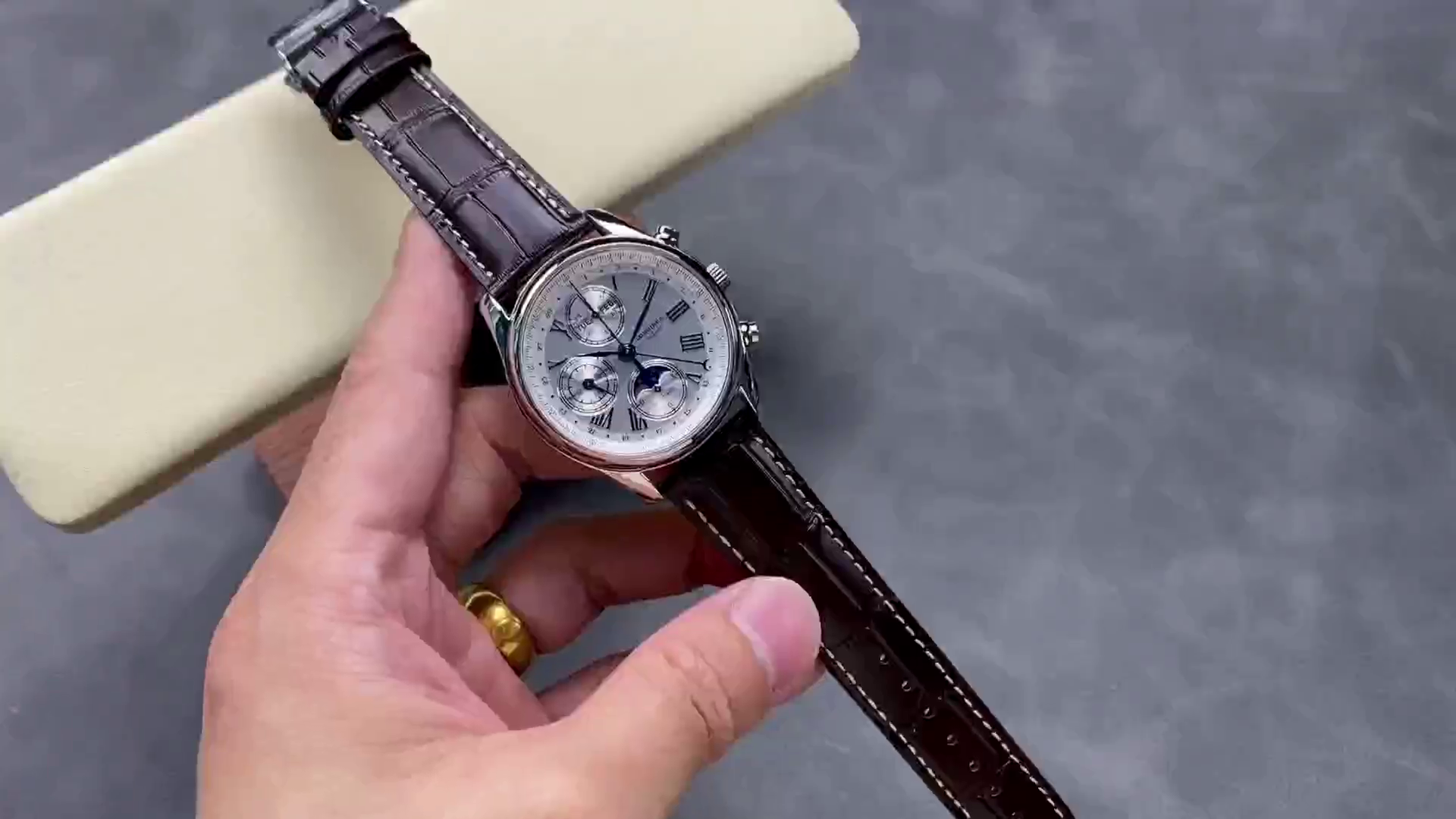 Longines Master Collection Replica Brown Leather Strap L2.773.4.71.2 Chronograph 42MM - QualitySwissReplica