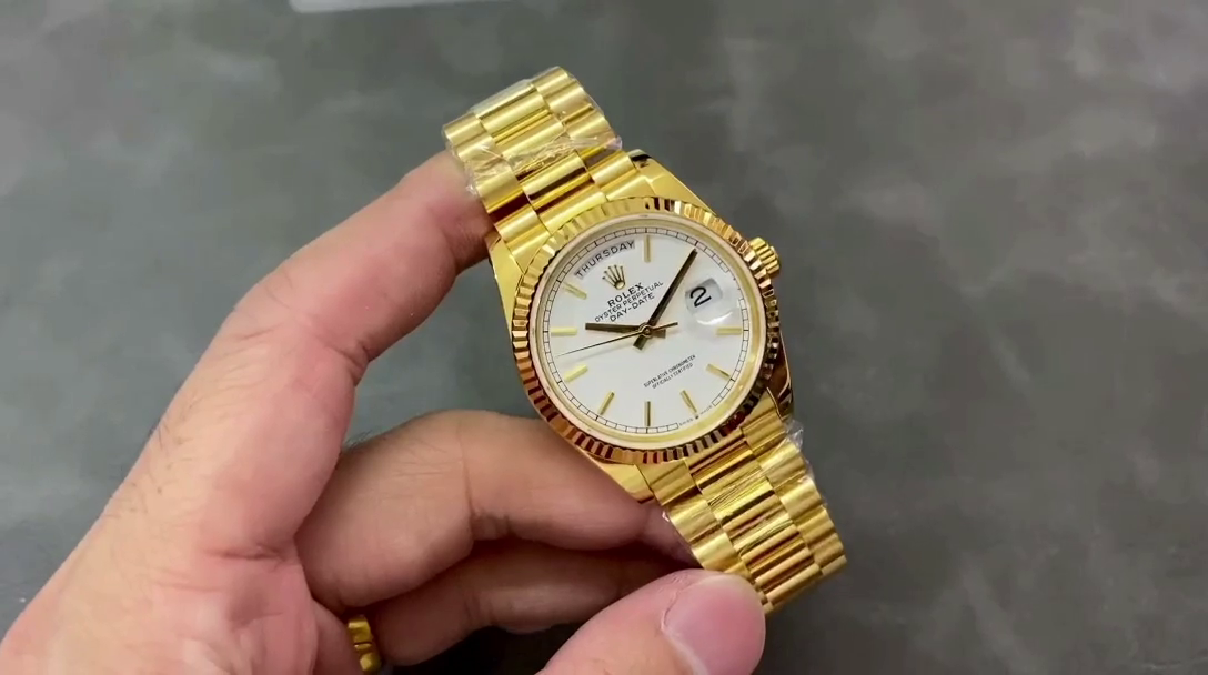 Rolex Day-Date 36MM 128238 0081 Fluted Bezel White Index Dial Unisex Replica Watch - QualitySwissReplica