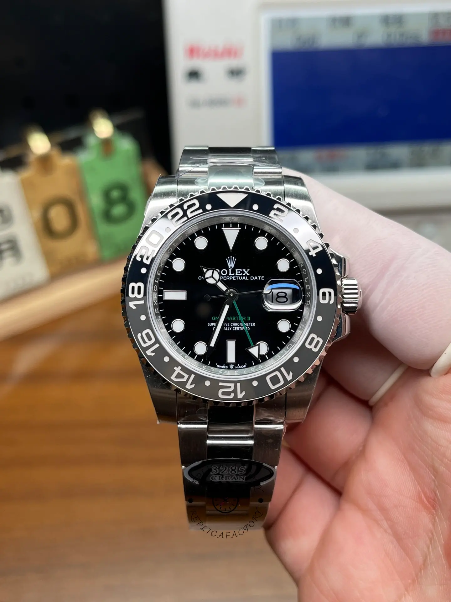 Rolex GMT Master II Oystersteel M126710GRNR 0004 Automatic 40mm - QualitySwissReplica