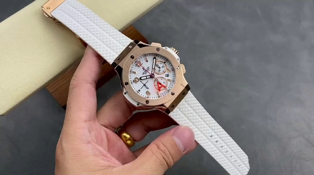 Hublot Big Bang 301.PE.230.RW 44mm Mens Replica Watch - QualitySwissReplica