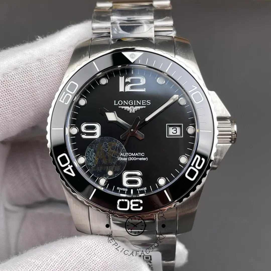 Replica Longines L3.781.4.56.6 HydroConquest Black Bezel Automatic Steel - QualitySwissReplica