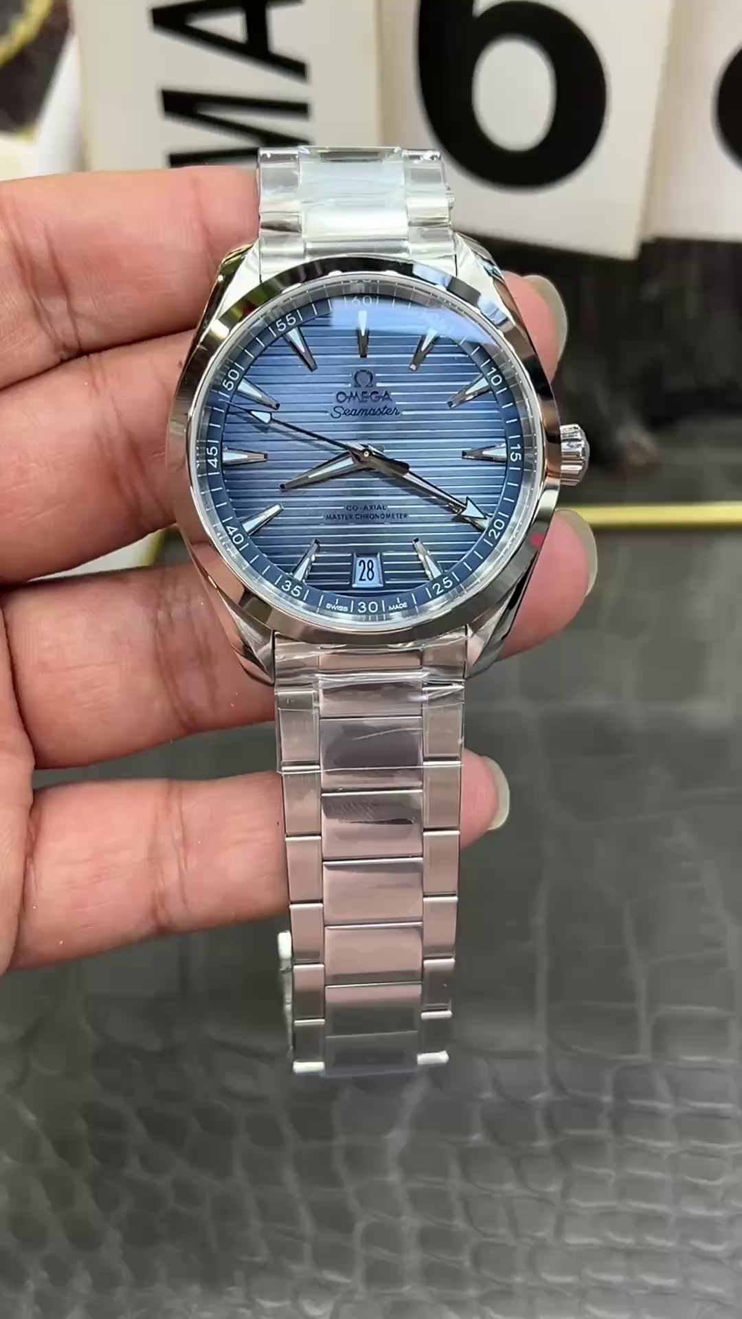 Omega Seamaster Aqua Terra Replica 220.10.41.21.03.005 Summer Blue Teak Dial - QualitySwissReplica