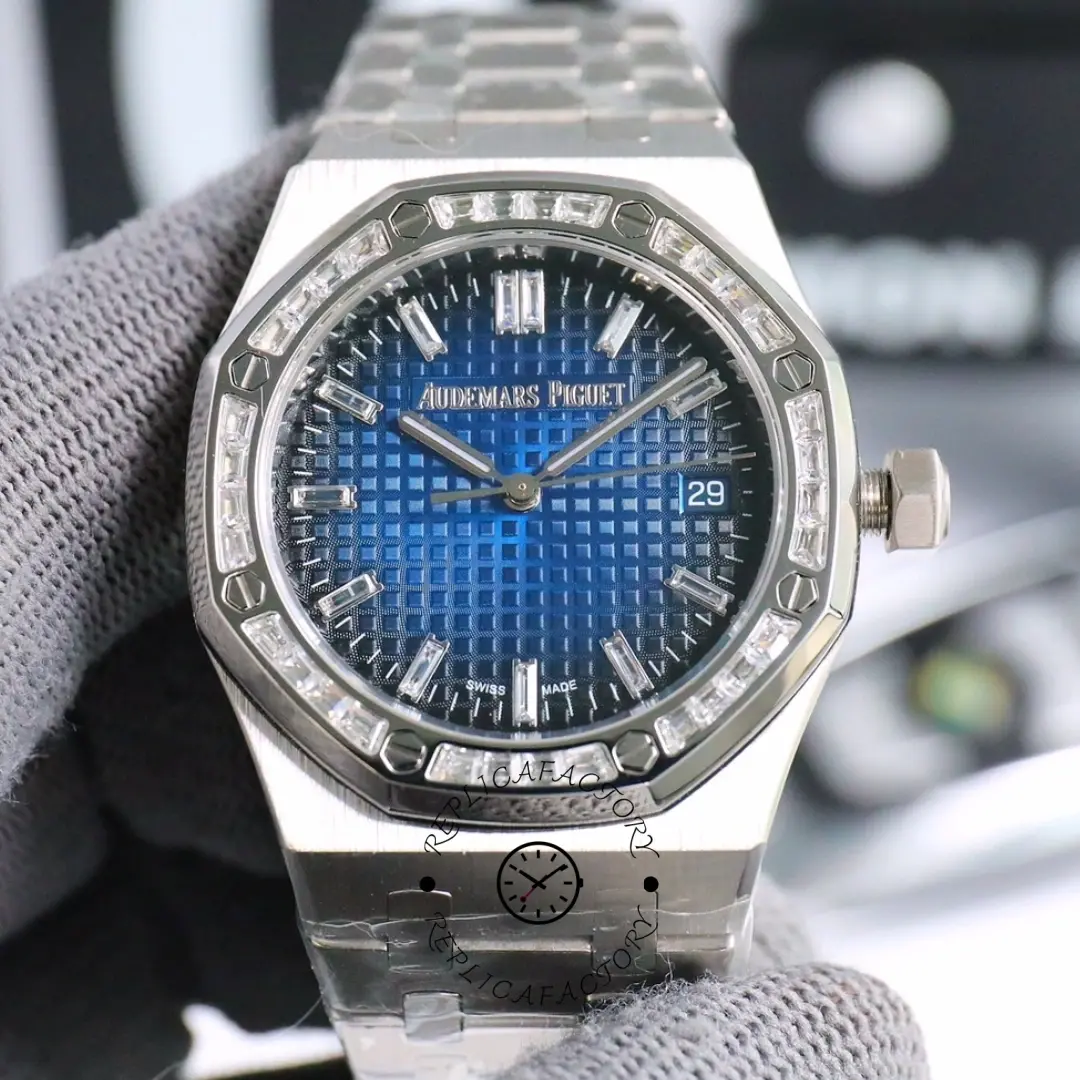 AP 15551BC.ZZ.1356BC.01 Royal Oak 37 Baguette Diamond-Set 1:1 Clone Smoked Blue - QualitySwissReplica