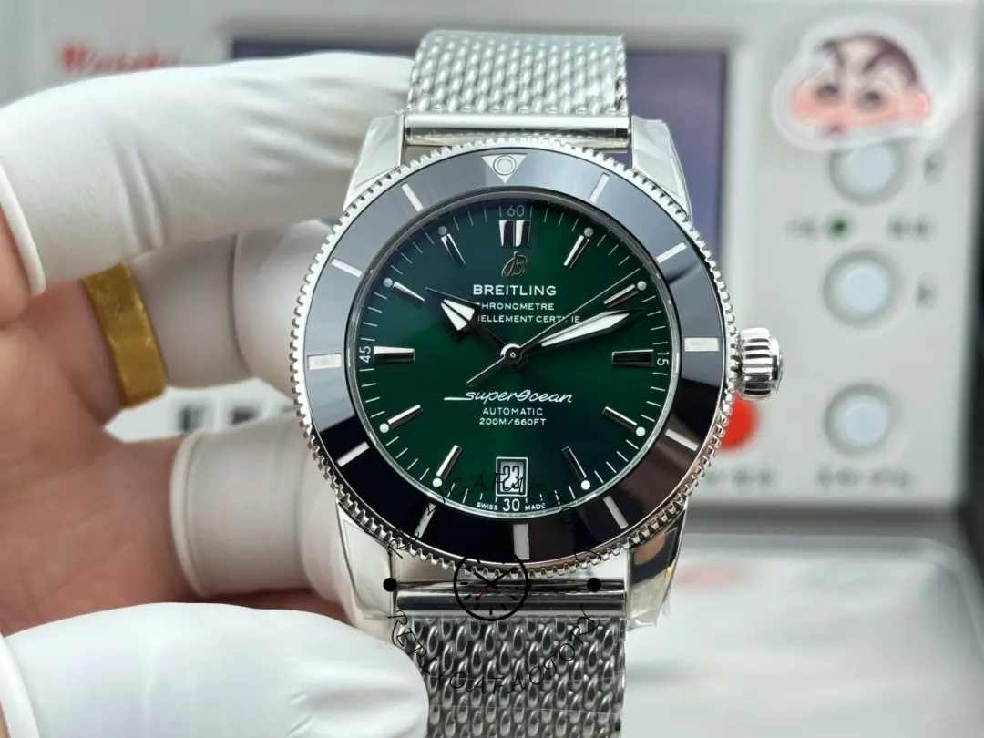 Breitling AB2010121L1A1 Superocean Heritage 1:1 Clone Automatic 42MM Green Dial - QualitySwissReplica
