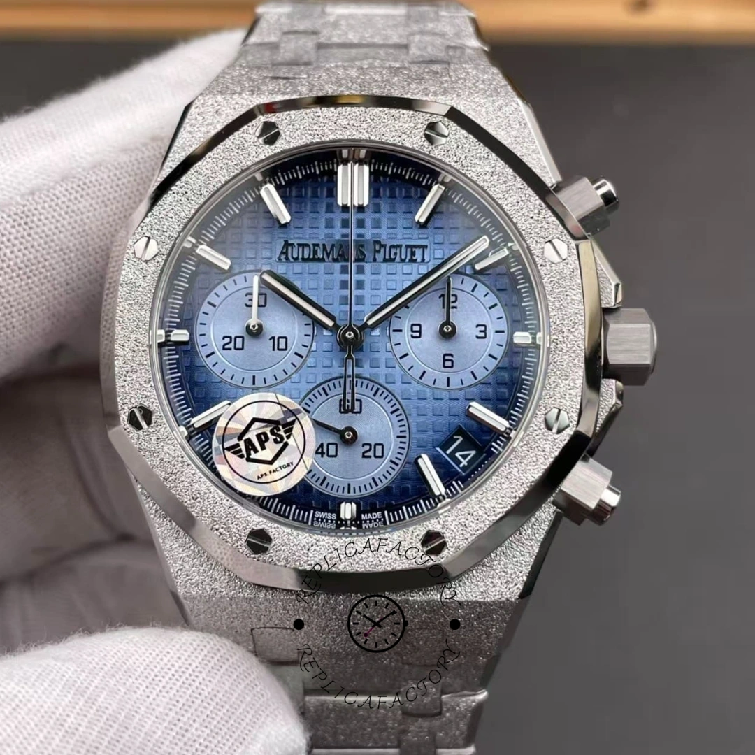 AP Replica Royal Oak Chronograph 26240BC.GG.1324BC.02 Blue Dial - QualitySwissReplica
