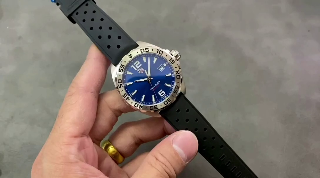 Tag Heuer Formula 1 Quartz Blue Dial Black Rubber Strap WAZ1118.FT8023 - QualitySwissReplica