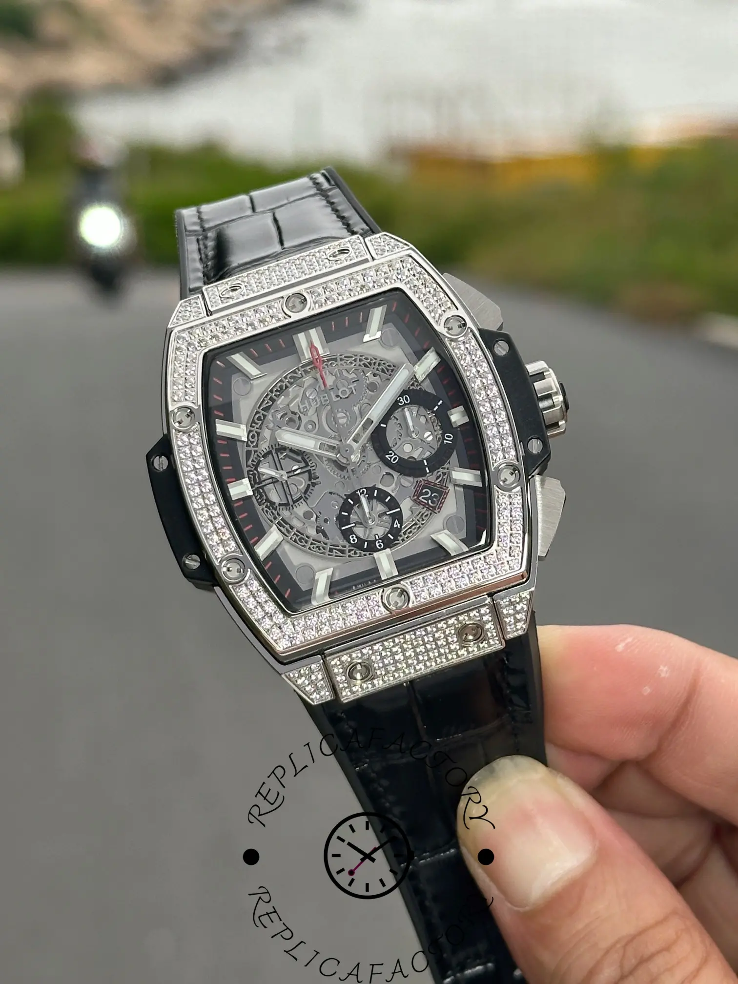 Hublot Spirit Of Big Bang 601.NX.0173.LR.1704 42mm - QualitySwissReplica