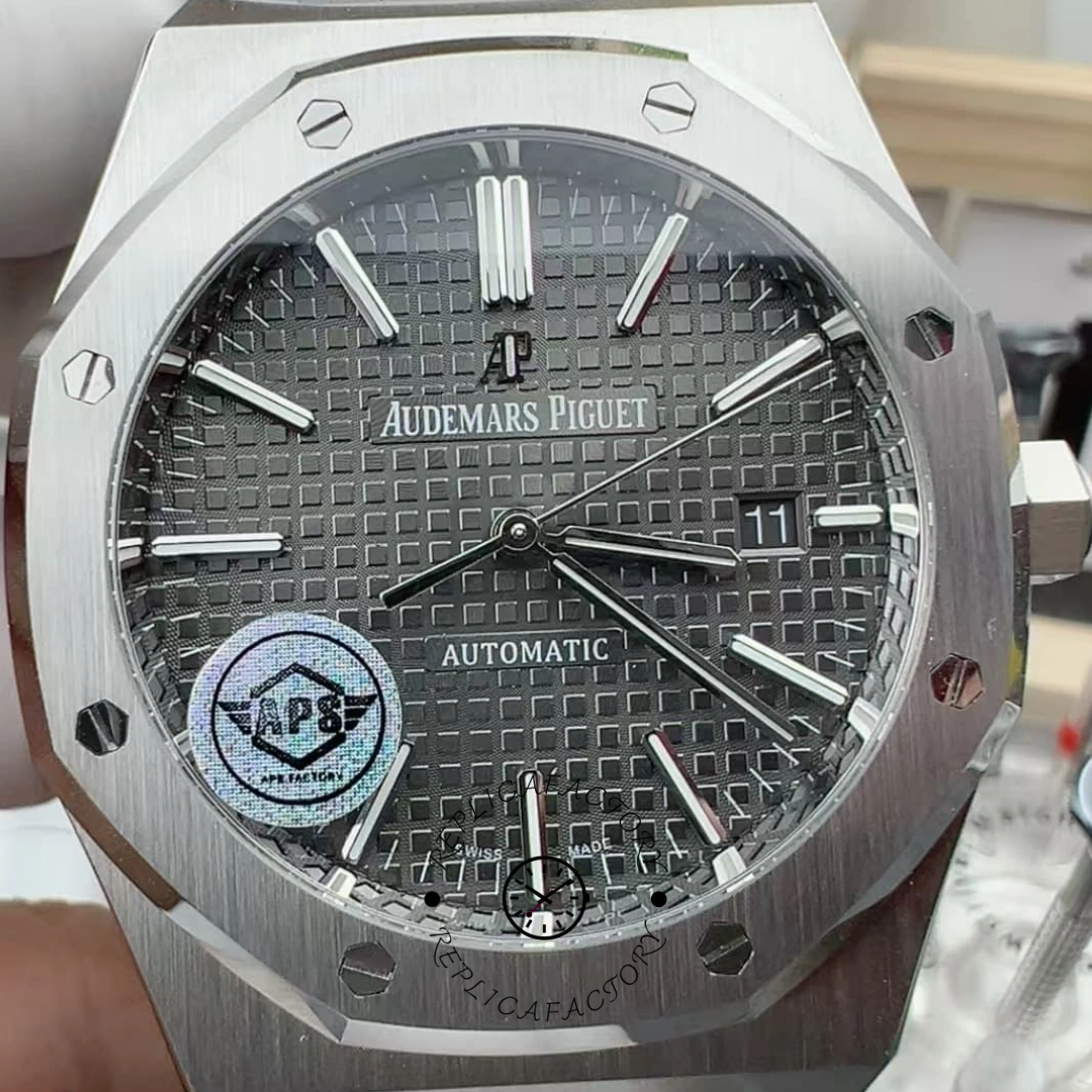 AP Royal Oak Replica Automatic 41 15400ST.OO.1220ST.04 Gray Dial - QualitySwissReplica