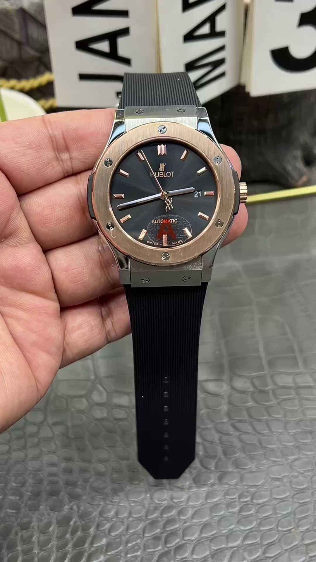 Hublot Classic Fusion 42mm 542.NO.1181.RX - QualitySwissReplica