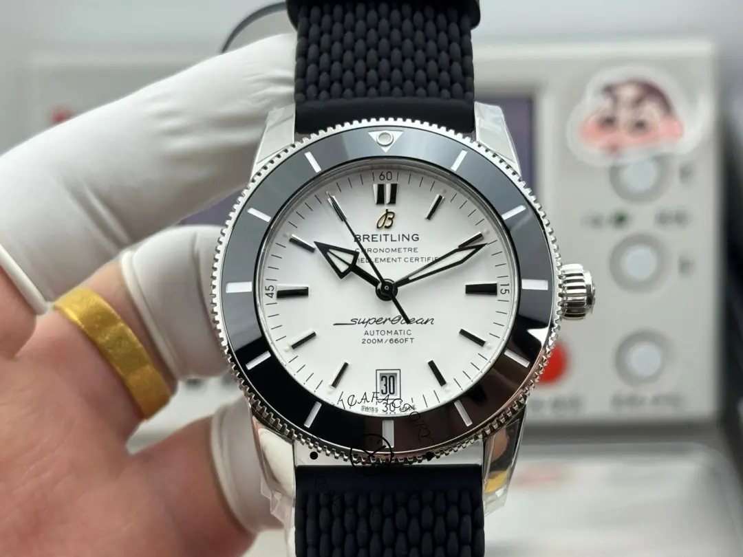 Breitling Superocean Heritage Replica 42MM AB201012/G827/278S/A20S.1 Silver Dial - QualitySwissReplica