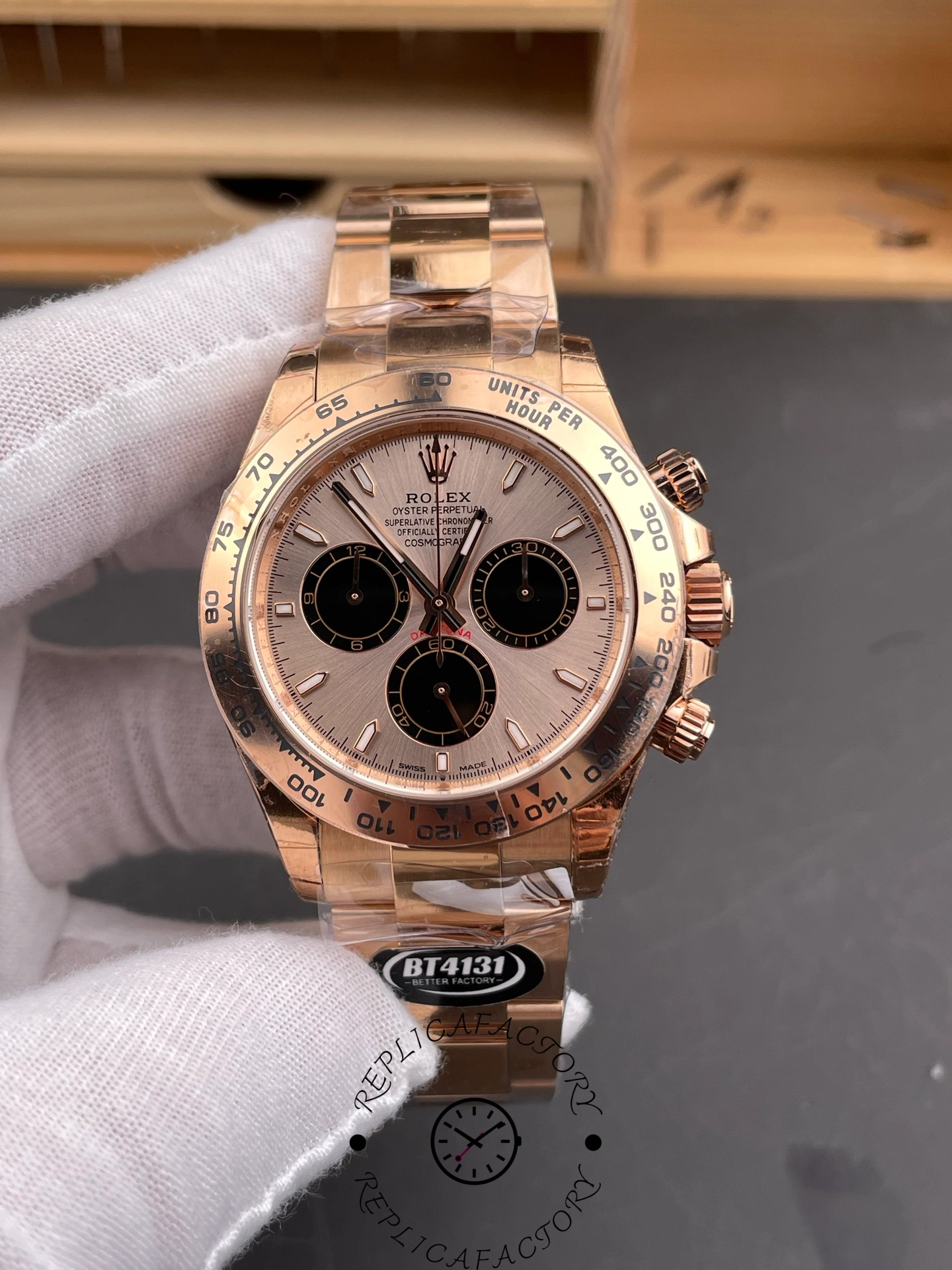 Rolex Daytona 126505 Everose Gold Sundust Panda Dial 40MM Mens Replica Watch - QualitySwissReplica