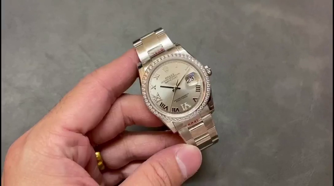 Rolex Datejust 36mm Stainless Steel m126284rbr 0022 Silver Roman VI IX Oyster - QualitySwissReplica