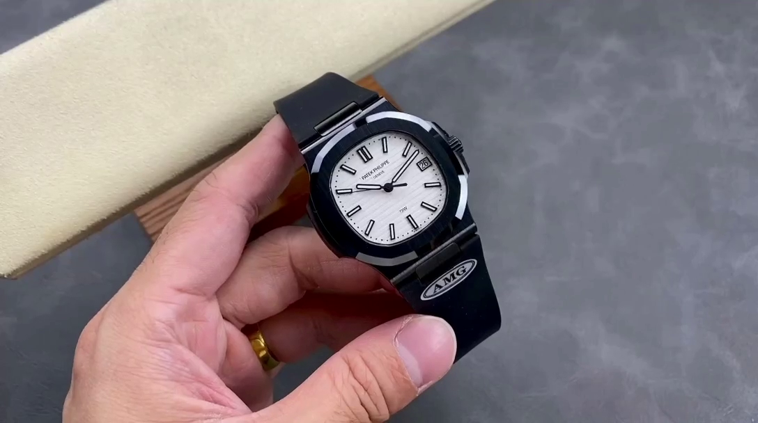 Patek Philippe Nautilus Titanium Case White Dial 5711 40MM Watch - QualitySwissReplica