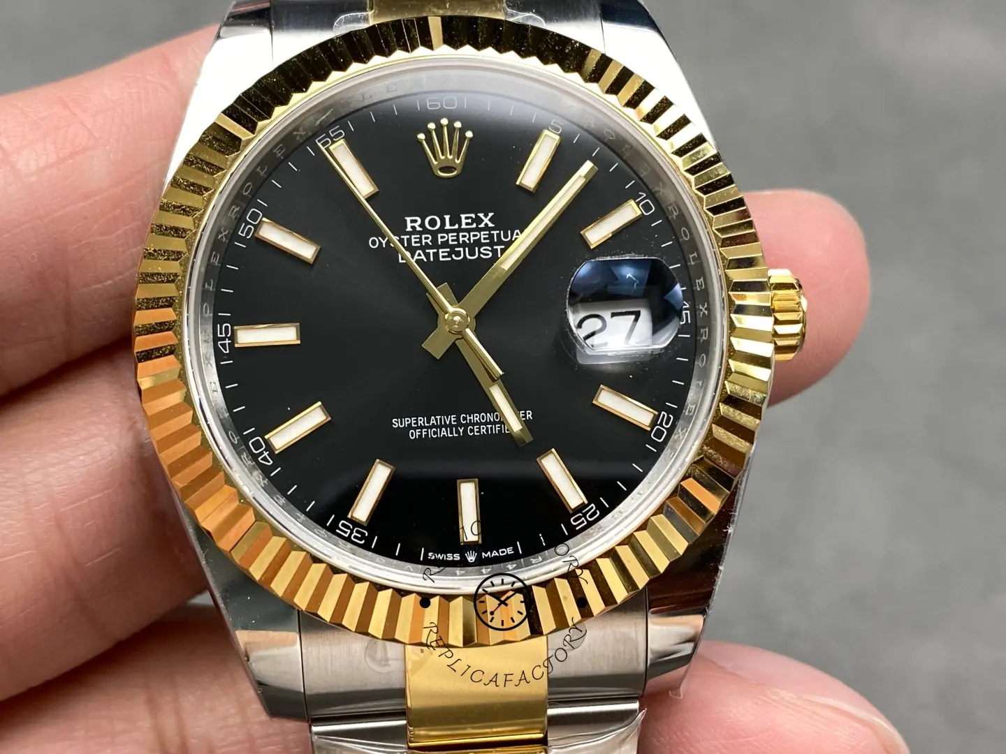 Rolex Datejust 41 Black Dial Fluted Bezel 126333 0013 Men's Watch - QualitySwissReplica