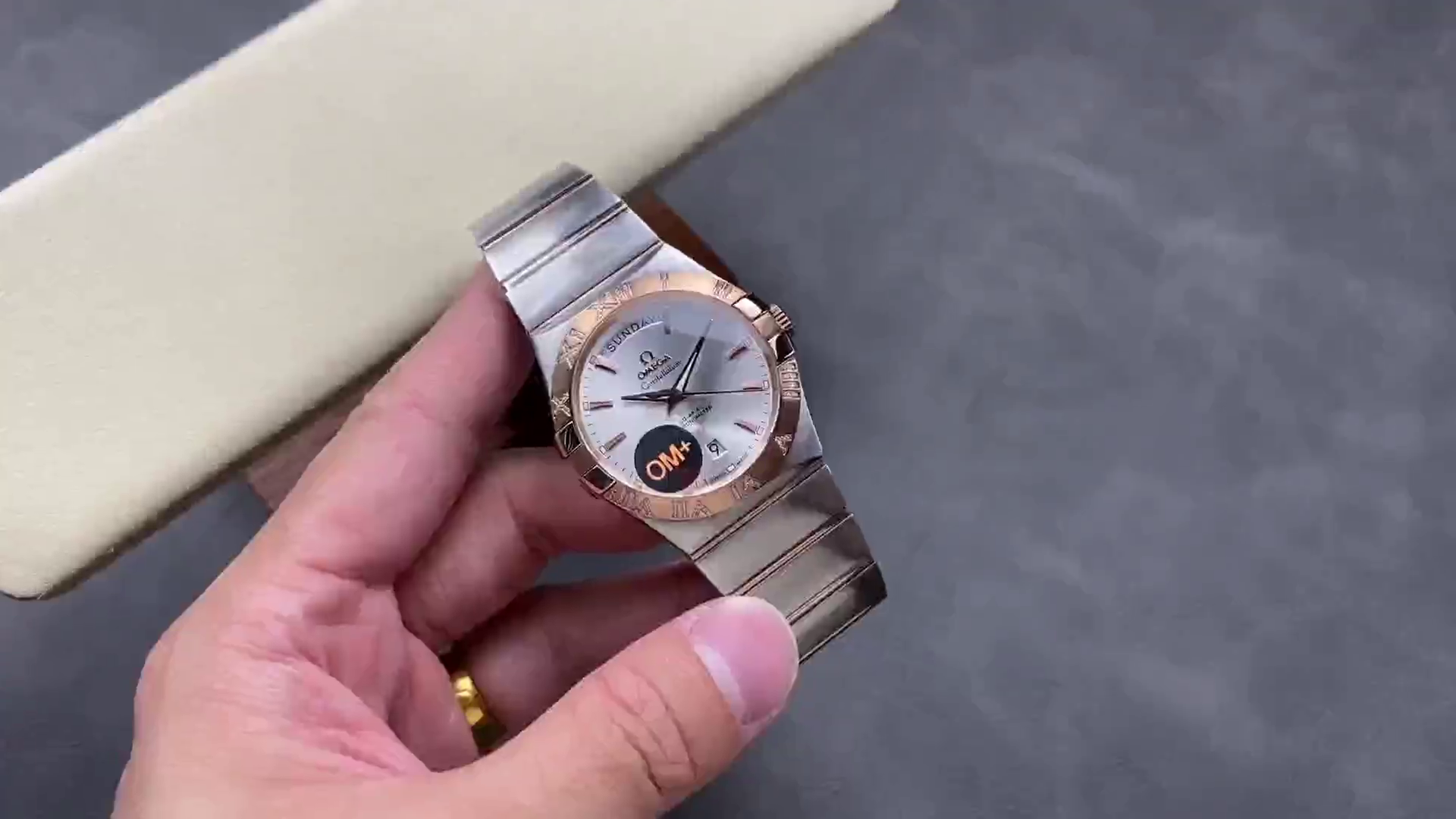 Omega Constellation Day-Date 123.25.38.22.02.001 38mm Two-Tone Watch Replica - QualitySwissReplica