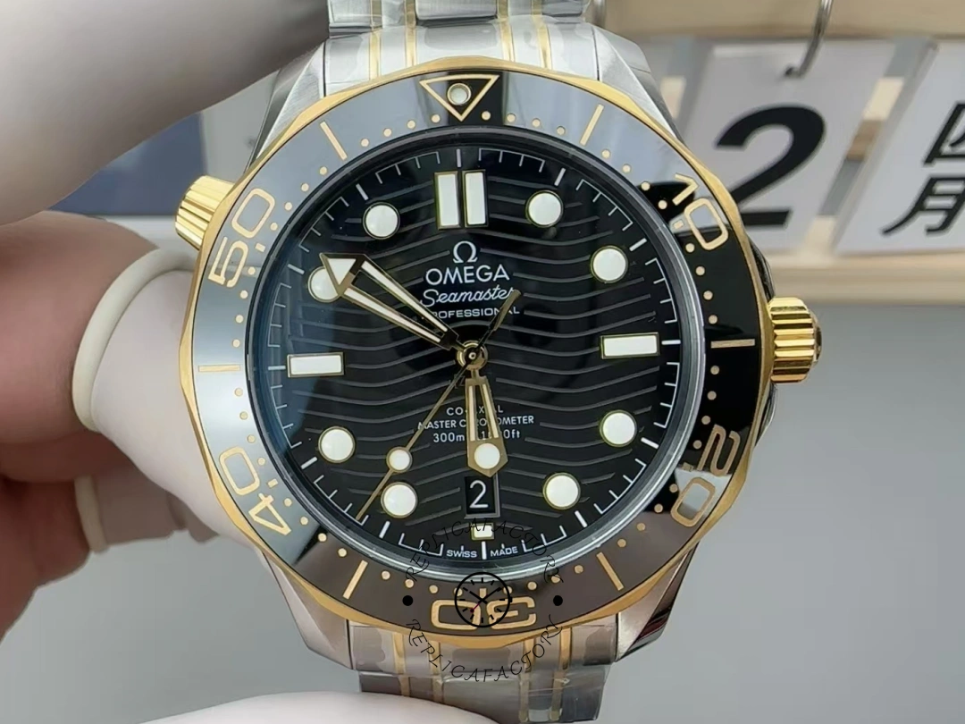 Omega Seamaster Diver 300M 42mm 210.20.42.20.01.002 Replica - QualitySwissReplica