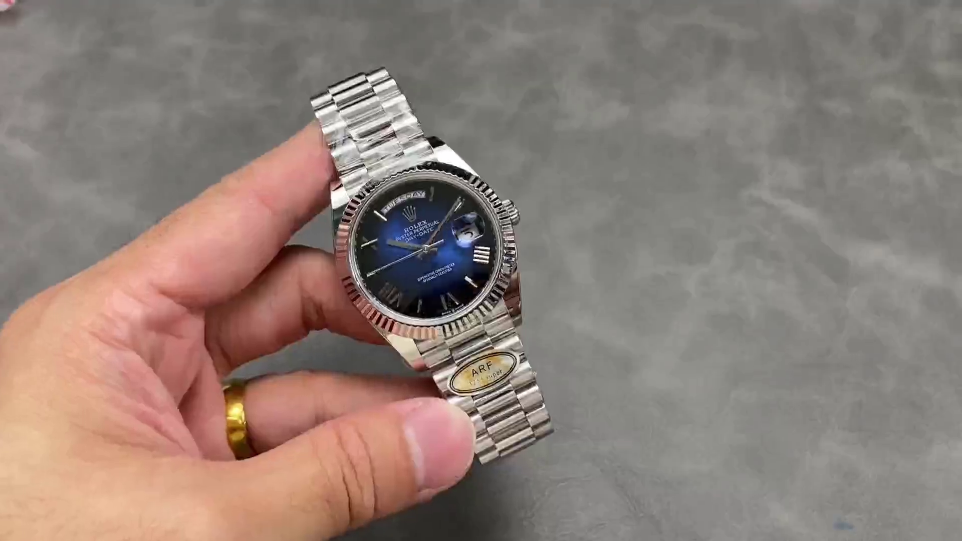 Rolex Day-Date 40MM White Gold 228239-0076 Blue Ombré Dial 1:1 Clone - QualitySwissReplica