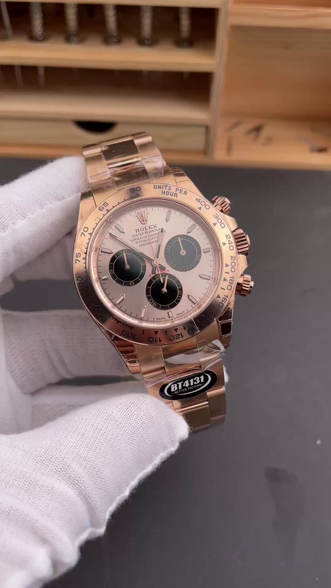 Rolex Daytona 126505 Everose Gold Sundust Panda Dial 40MM Mens Replica Watch - QualitySwissReplica