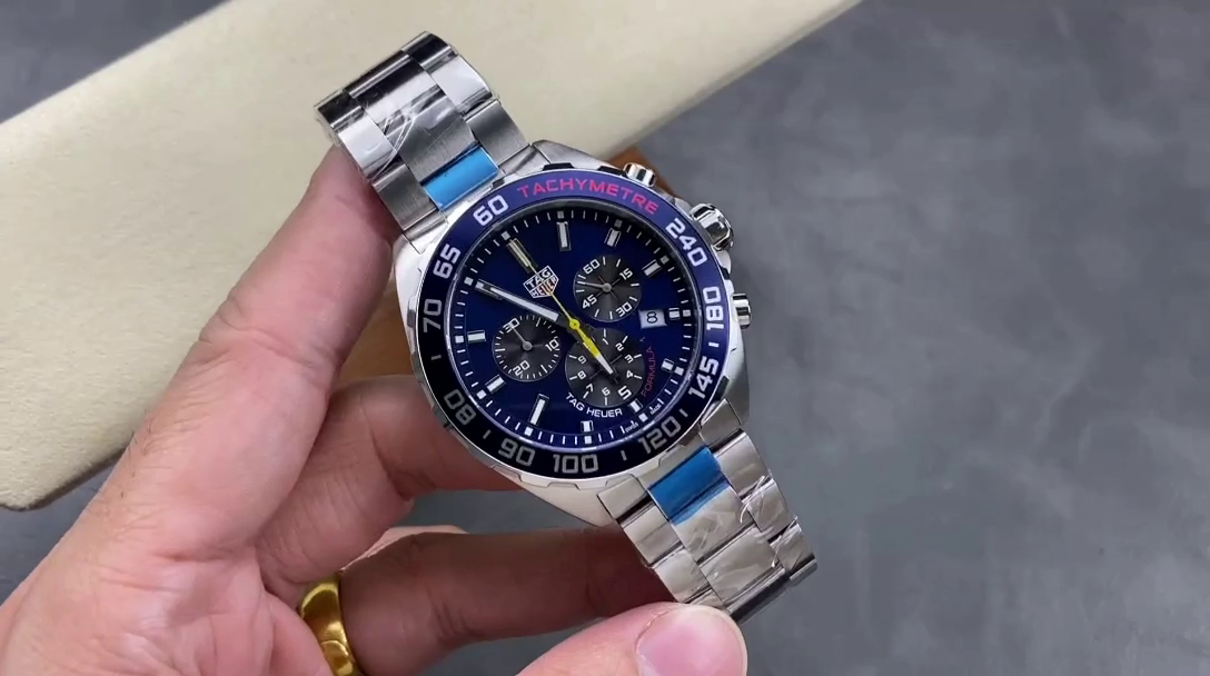 TAG Heuer Formula 1 X Red Bull Racing CAZ101AK.BA0842 Quartz 43mm - QualitySwissReplica
