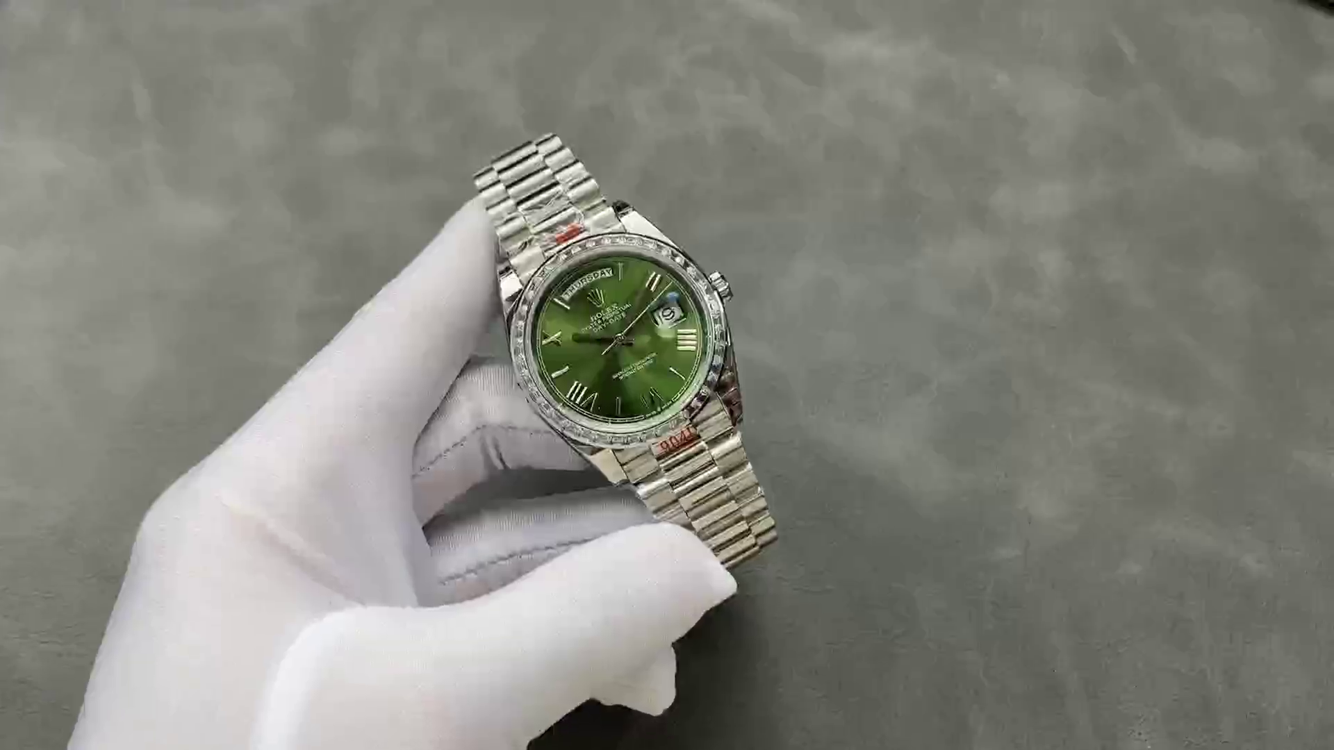 Rolex Day Date 40 Platinum Olive Green Dial Diamond Bezel M228396TBR 0020 Replica Watch - QualitySwissReplica