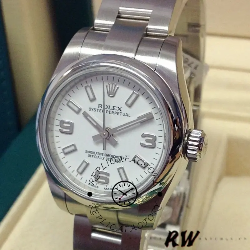 Rolex Oyster Perpetual 176200 Stainless Steel White Dial 26MM Lady Replica Watch - QualitySwissReplica