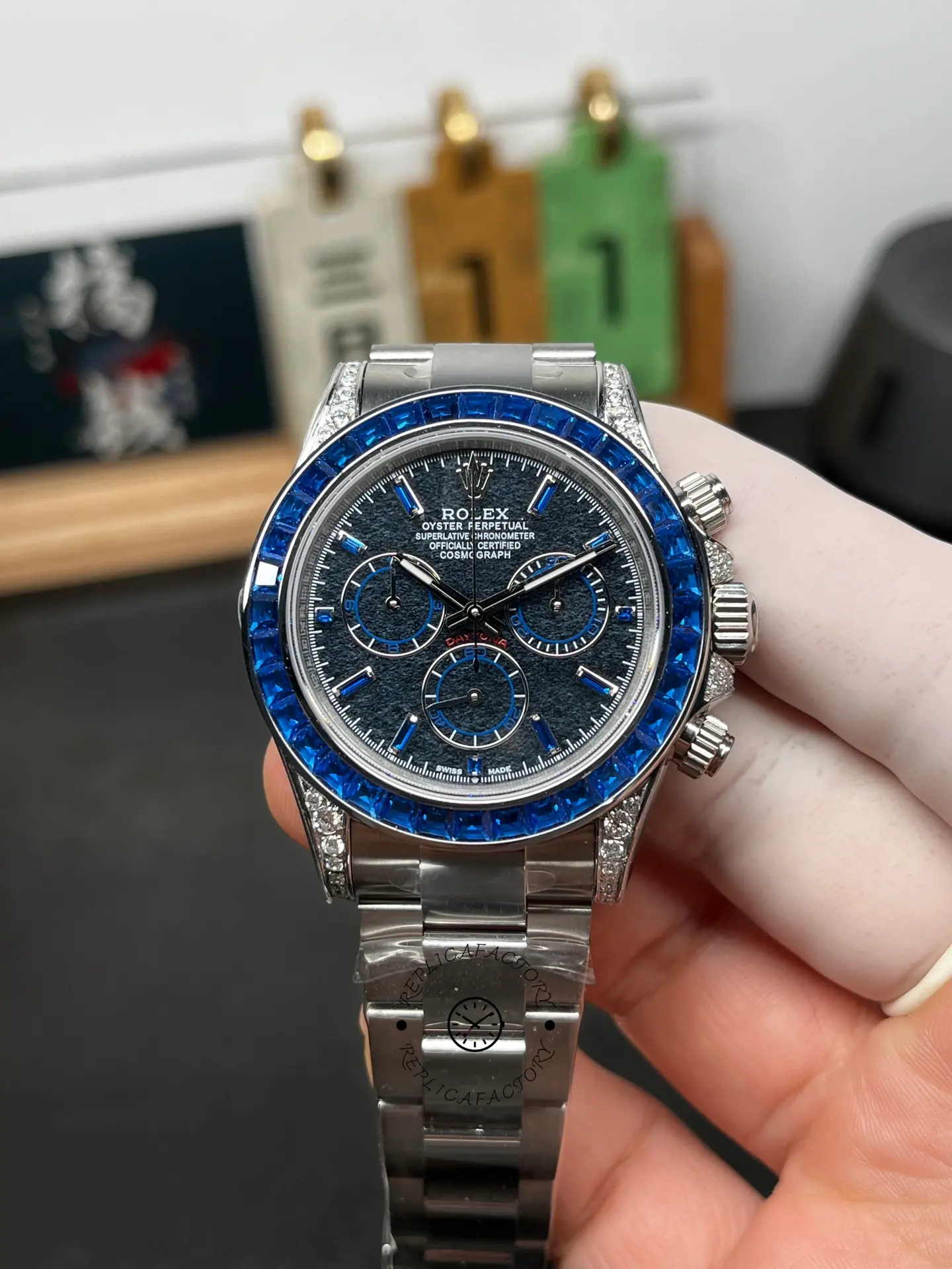 Rolex Daytona Replica 126599TSA Silver Sheen Obsidian Dial 40 Sapphire Bezel - QualitySwissReplica