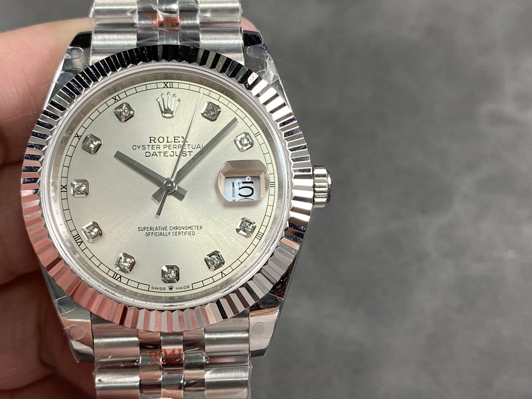 Rolex Datejust II 116334 Silver Diamond Dial 41mm Mens Replica Watch - QualitySwissReplica