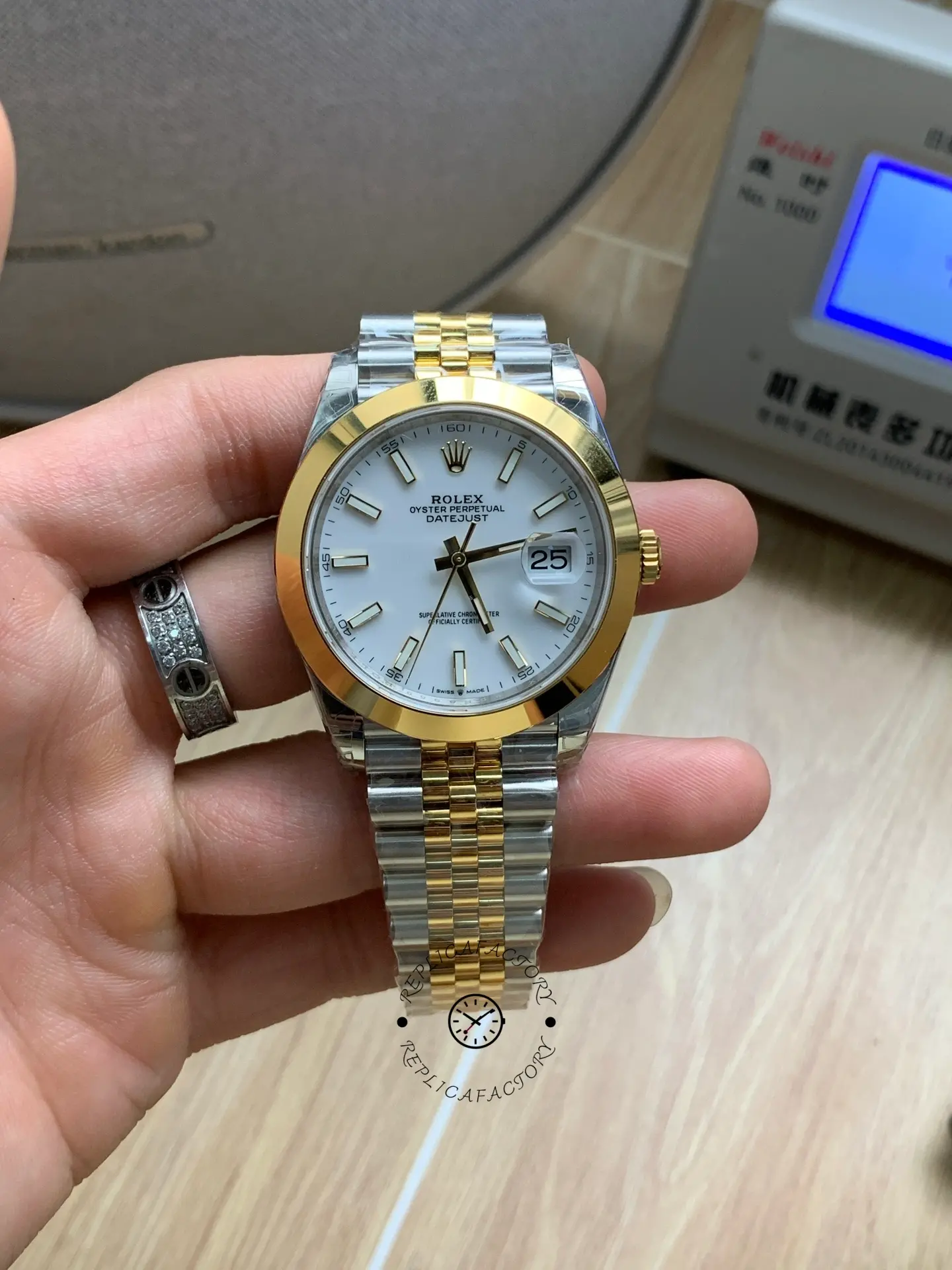 Rolex Datejust 41 Stainless Steel and Yellow Gold M126303 0016 Men's Watch - QualitySwissReplica