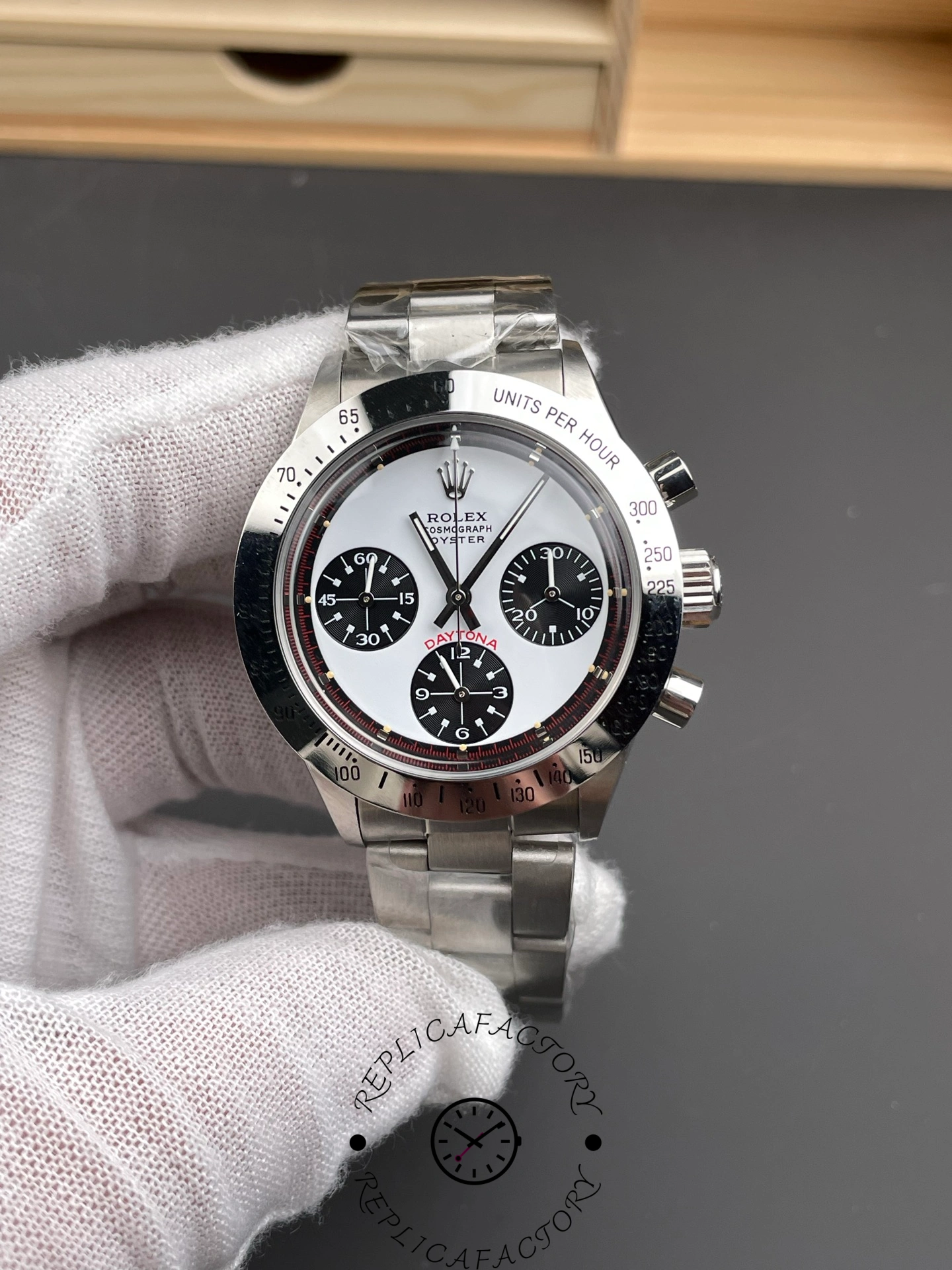 Rolex Daytona 6239 Stainless Steel White & Black Dial Vintage Men's Watch - QualitySwissReplica