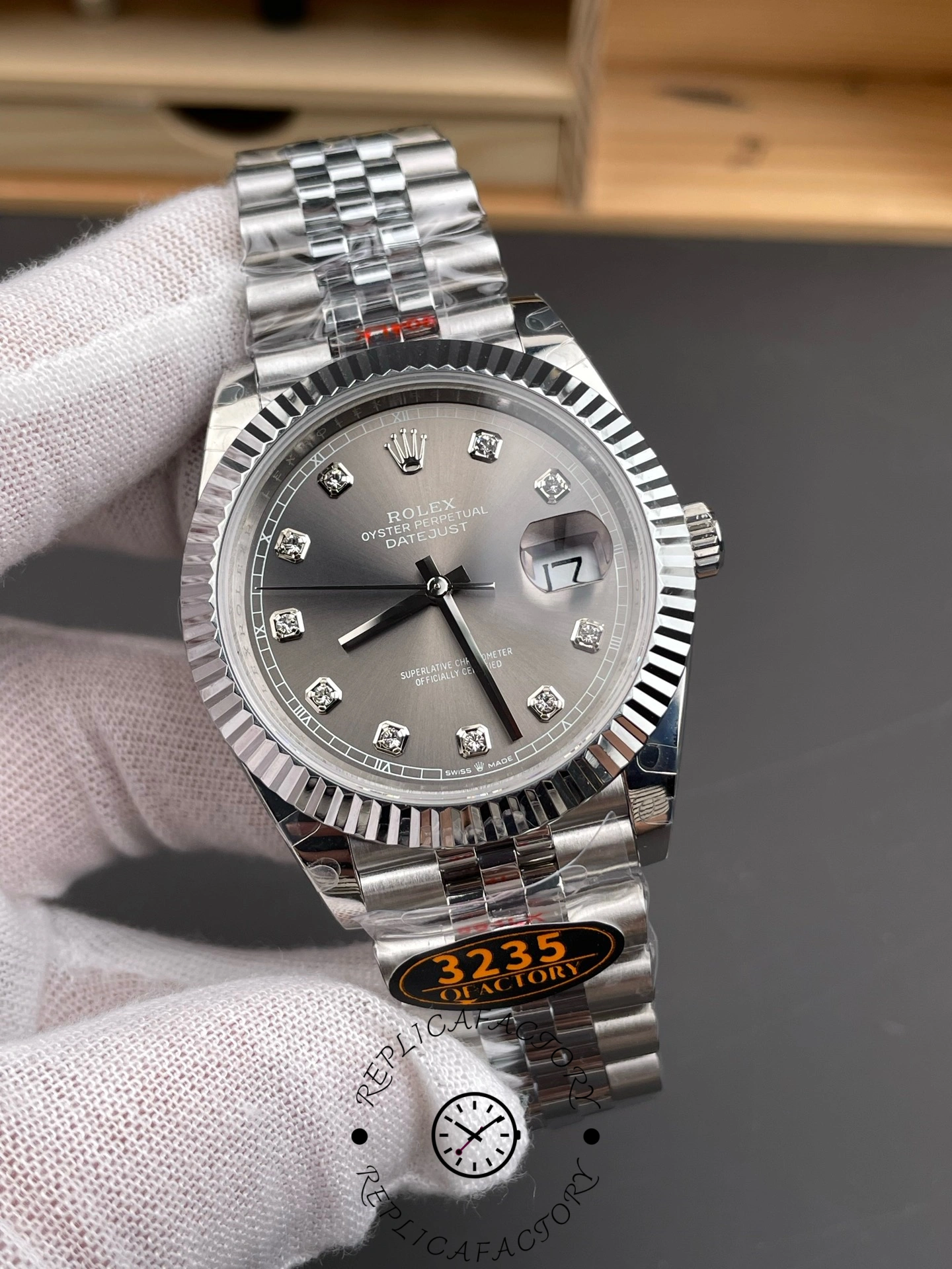 Rolex Datejust 41 Rhodium Diamond Dial Fluted Bezel m126334 0006 Men's Watch - QualitySwissReplica